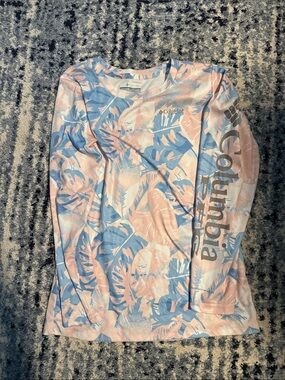 Columbia Pink & Light Blue Tropical Long Sleeve Rash Guard / Fishing Shirt